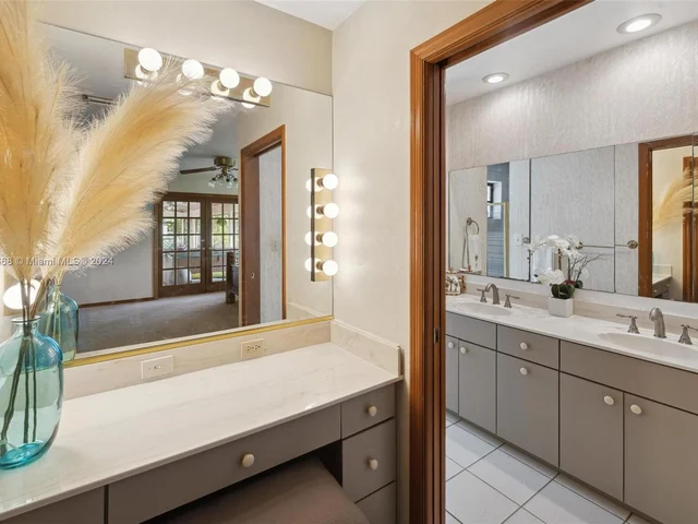 16860 SW 274th St, Homestead FL 33031