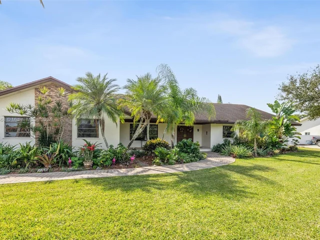 16860 SW 274th St, Homestead FL 33031