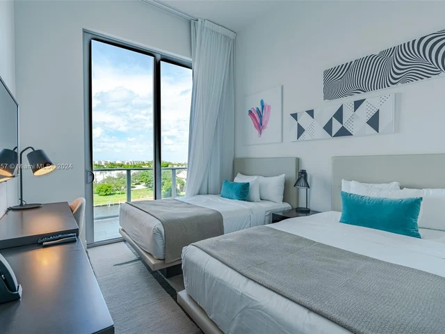 4010 S Ocean Dr # R504, Hollywood FL 33019