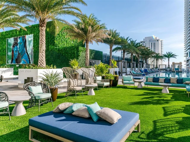 4010 S Ocean Dr # R504, Hollywood FL 33019