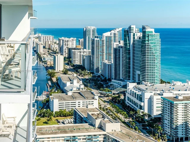 4010 S Ocean Dr # R504, Hollywood FL 33019