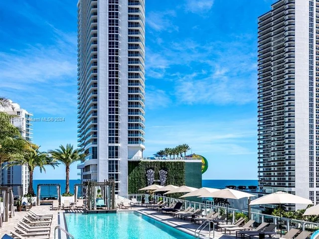 4010 S Ocean Dr # R504, Hollywood FL 33019