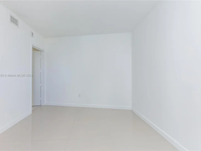 488 NE 18th # 1101, Miami FL 33132