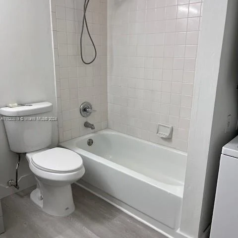 10020 Winding Lake Rd # 104, Sunrise FL 33351