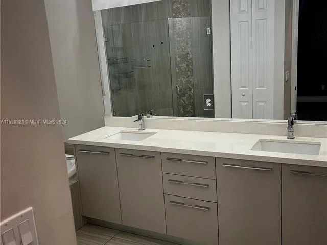 8485 NW 51st Ter # 8485, Doral FL 33166