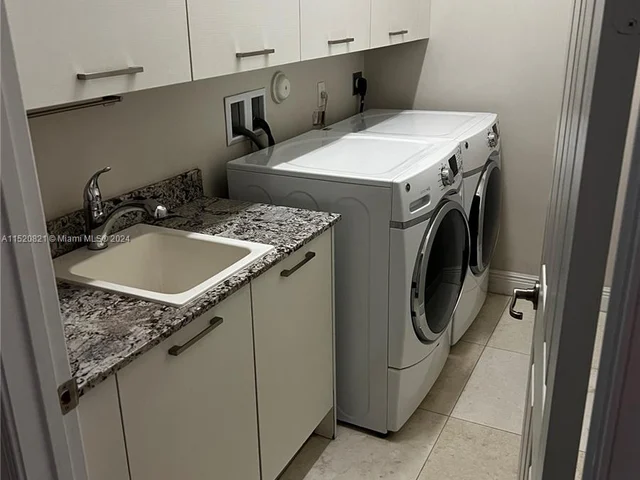 8485 NW 51st Ter # 8485, Doral FL 33166