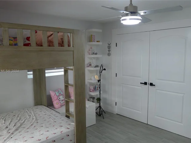 4911 NW 13th St, Lauderhill FL 33313