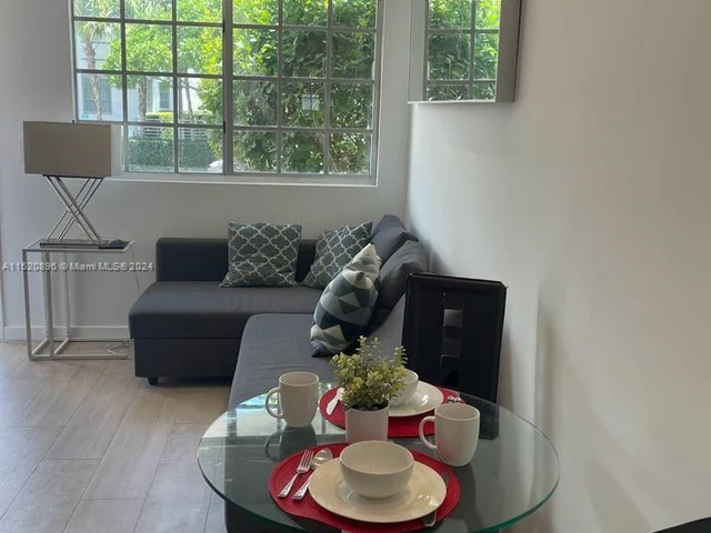 700 16th St # 107, Miami Beach FL 33139