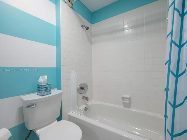 16666 Greens Edge Cir # 62, Weston FL 33326