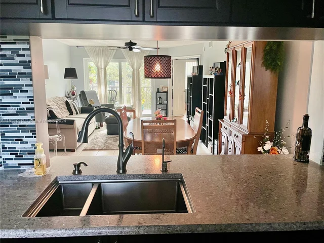 10368 NW 24th Pl # 308, Sunrise FL 33322