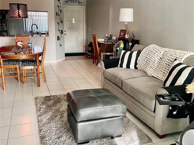 10368 NW 24th Pl # 308, Sunrise FL 33322