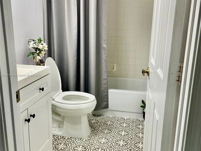 10368 NW 24th Pl # 308, Sunrise FL 33322