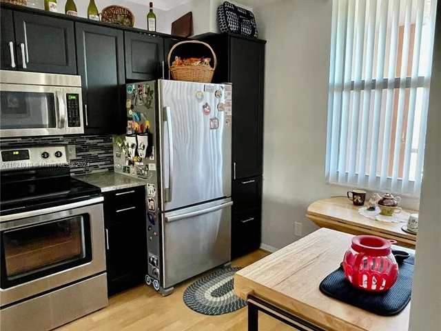 10368 NW 24th Pl # 308, Sunrise FL 33322