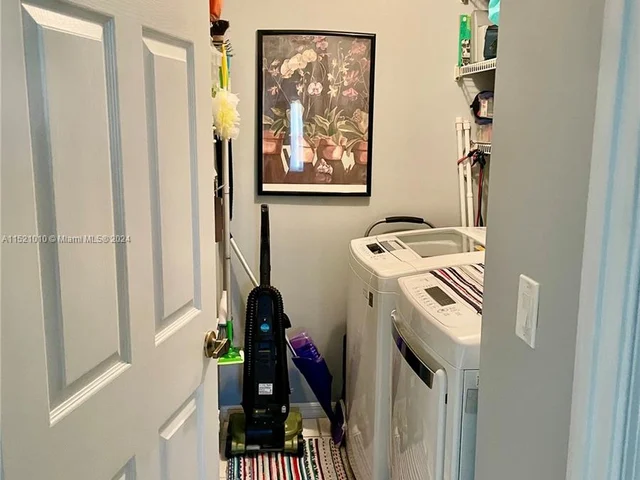 10368 NW 24th Pl # 308, Sunrise FL 33322