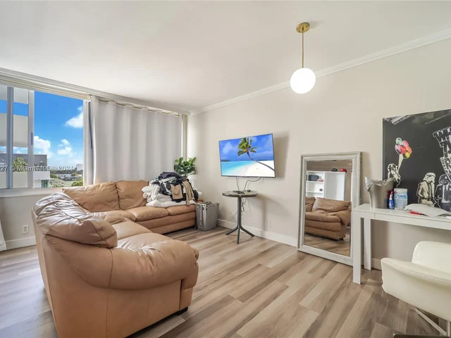 1200 West Ave # 612, Miami Beach FL 33139