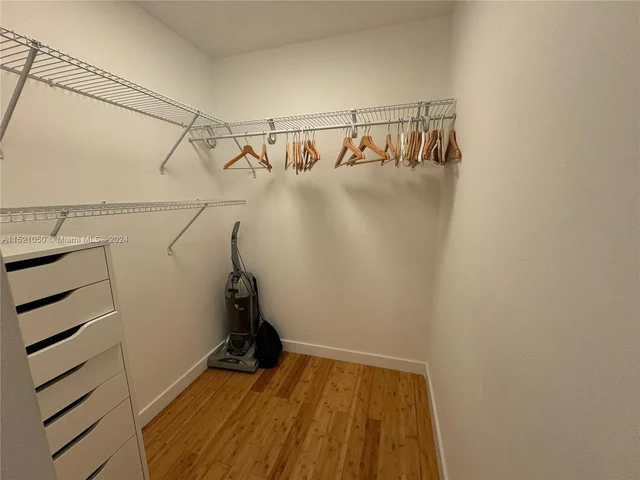 19400 Turnberry Way # 631, Aventura FL 33180