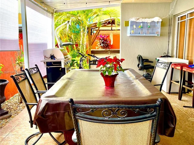 11053 W Okeechobee Rd # 102, Hialeah Gardens FL 33018