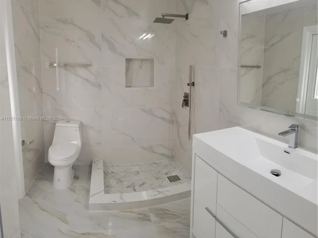 20415 Highland Lakes Blvd # 0, Miami FL 33179