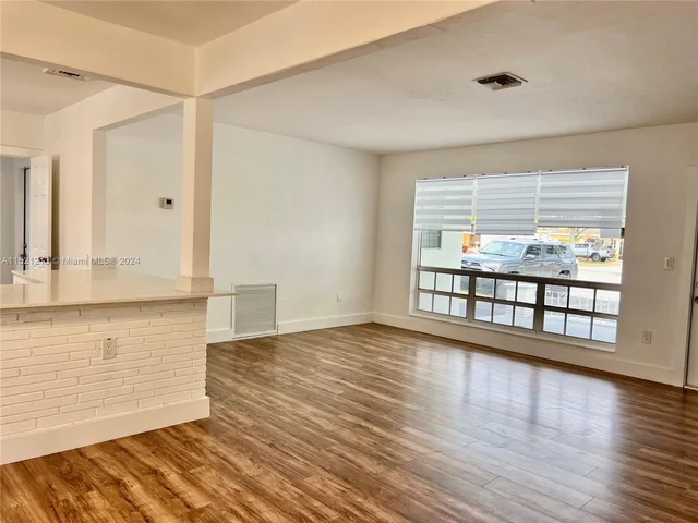 7786 Miramar Pkwy, Miramar FL 33023