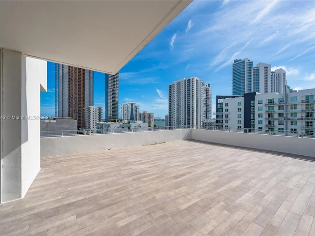 350 NE 24th St # 901, Miami FL 33137