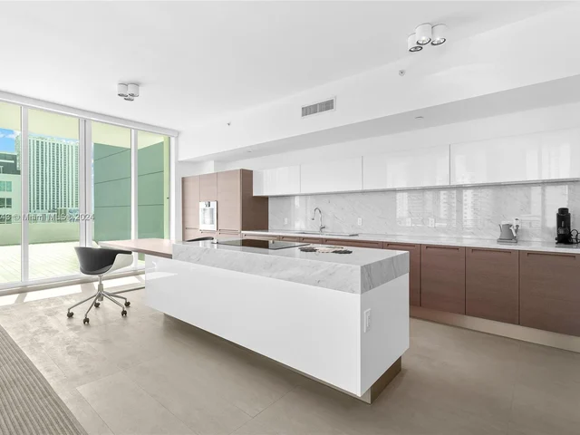 350 NE 24th St # 901, Miami FL 33137