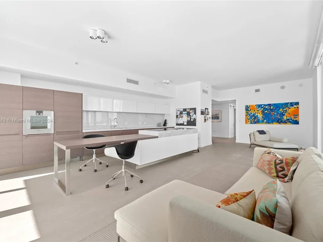 350 NE 24th St # 901, Miami FL 33137