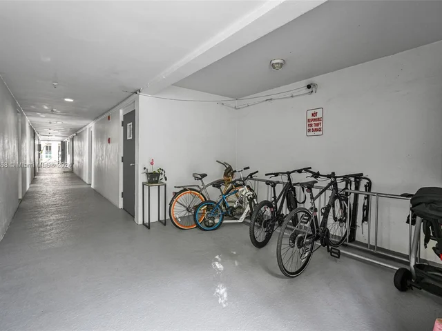 2920 SW 28th Ter # 207, Miami FL 33133