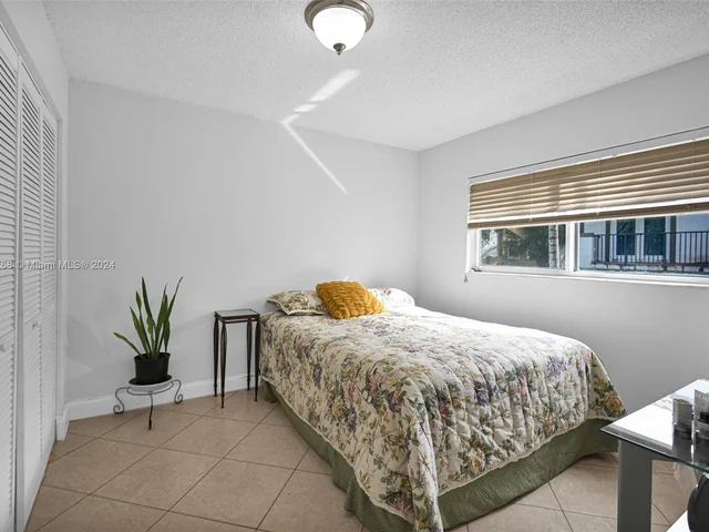 2920 SW 28th Ter # 207, Miami FL 33133