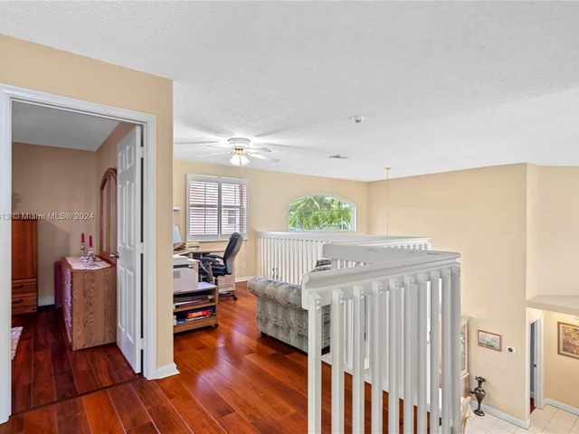 600 SW 178th Way, Pembroke Pines FL 33029