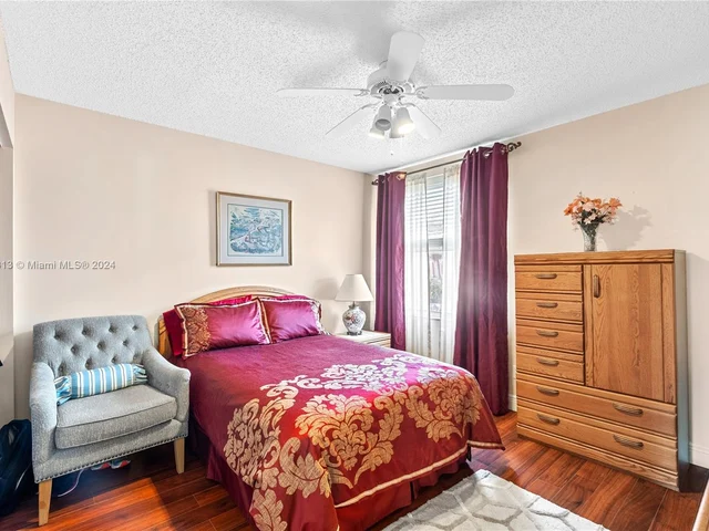 600 SW 178th Way, Pembroke Pines FL 33029