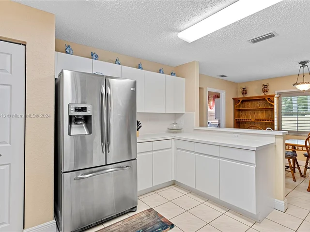 600 SW 178th Way, Pembroke Pines FL 33029