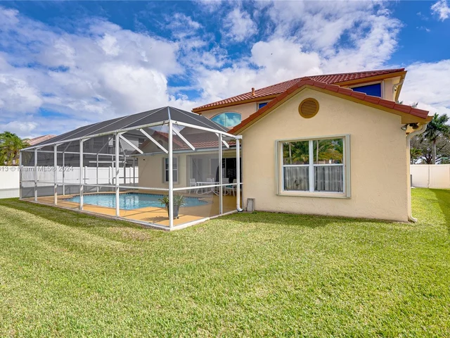 600 SW 178th Way, Pembroke Pines FL 33029