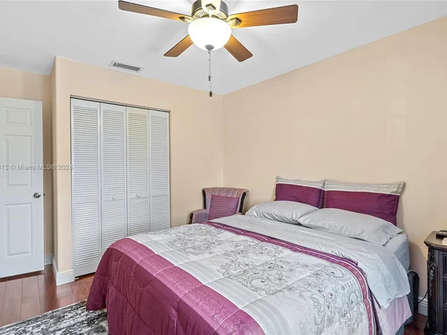 600 SW 178th Way, Pembroke Pines FL 33029