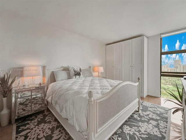 20335 W COUNTRY CLUB DR # 2605, Aventura FL 33180