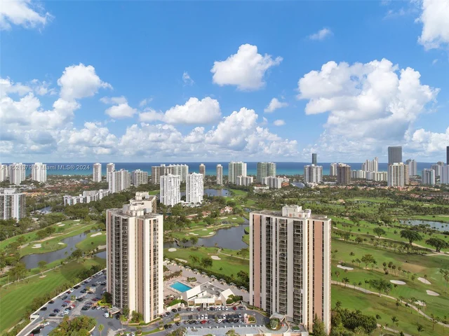 20335 W COUNTRY CLUB DR # 2605, Aventura FL 33180