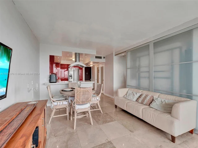 20335 W COUNTRY CLUB DR # 2605, Aventura FL 33180