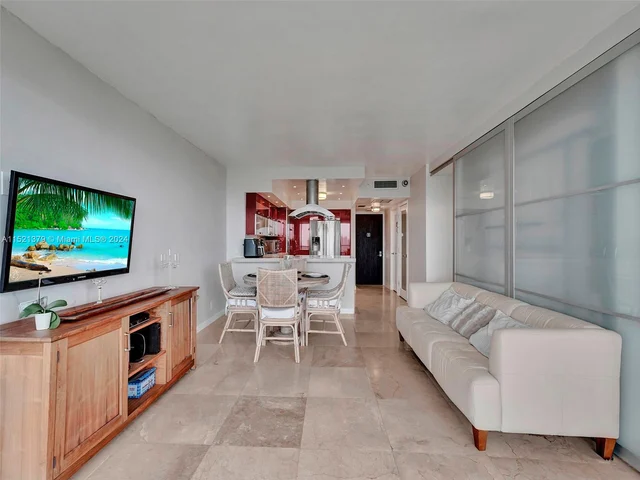 20335 W COUNTRY CLUB DR # 2605, Aventura FL 33180