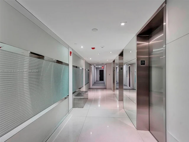 20335 W COUNTRY CLUB DR # 2605, Aventura FL 33180