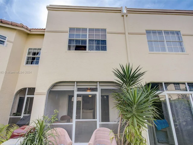 6663 Via Regina # 6663, Boca Raton FL 33433