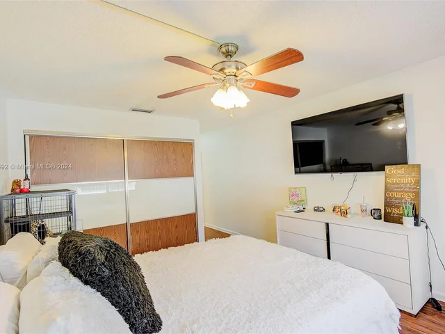 6663 Via Regina # 6663, Boca Raton FL 33433