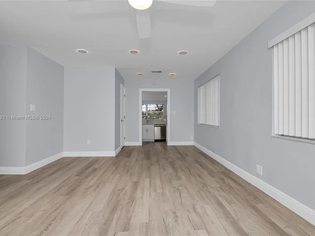 145 SW 13th Ave, Delray Beach FL 33444