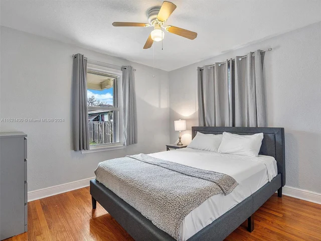 931 N 16th Ct, Hollywood FL 33020