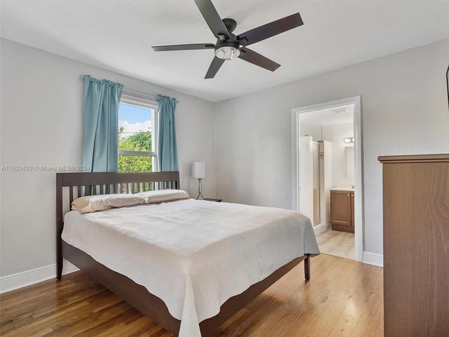 931 N 16th Ct, Hollywood FL 33020