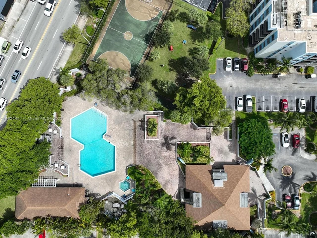 1470 NE 123 # A1413, North Miami Beach FL 33161