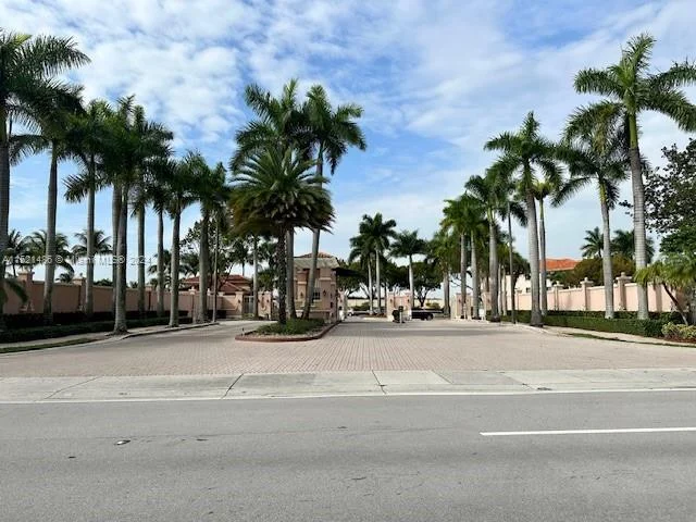 6520 NW 114th Ave # 1628, Doral FL 33178
