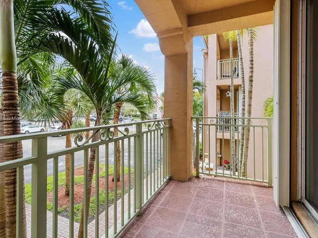 6520 NW 114th Ave # 1628, Doral FL 33178