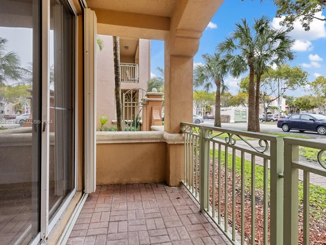 6540 NW 114th Ave # 1405, Doral FL 33178