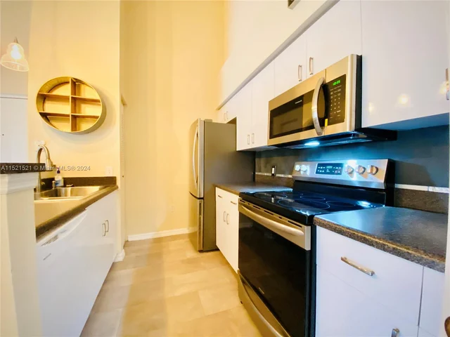 4271 San Marino Blvd # 305, West Palm Beach FL 33409