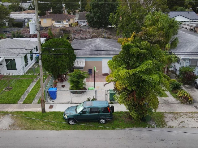 316 SW 31st Ct, Miami FL 33135