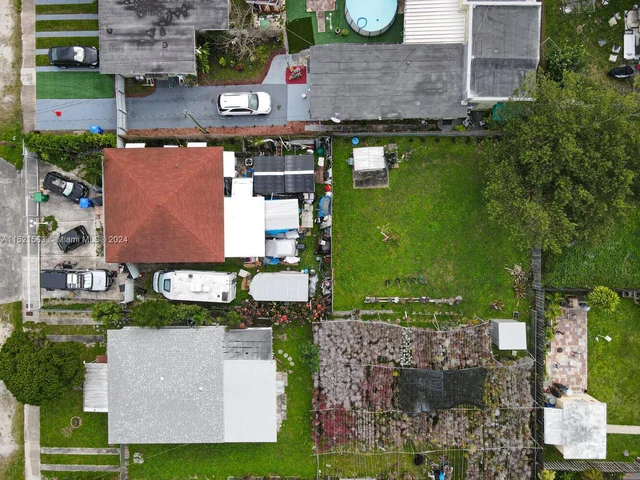 316 SW 31st Ct, Miami FL 33135